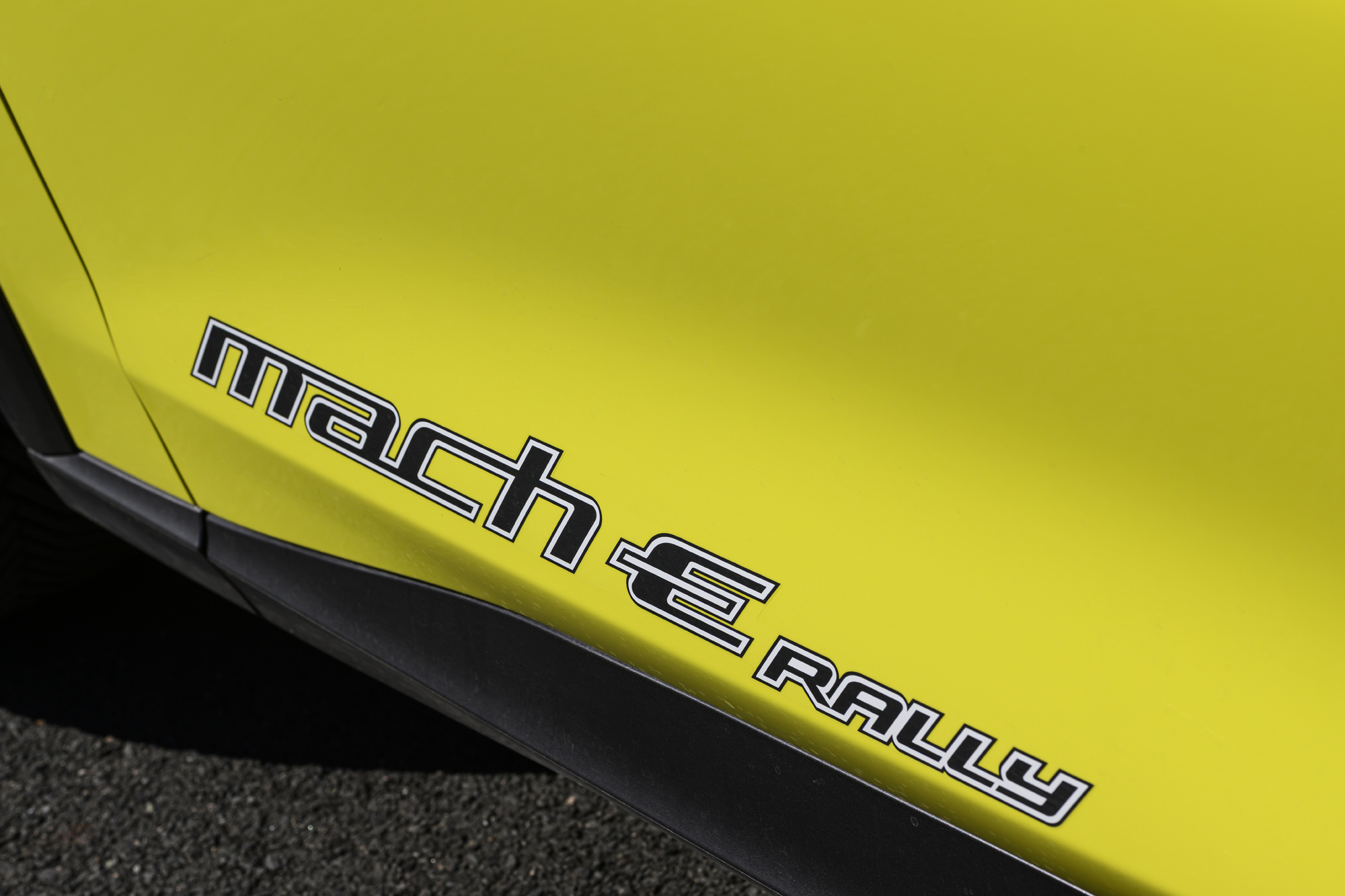 03 Mach E 7
