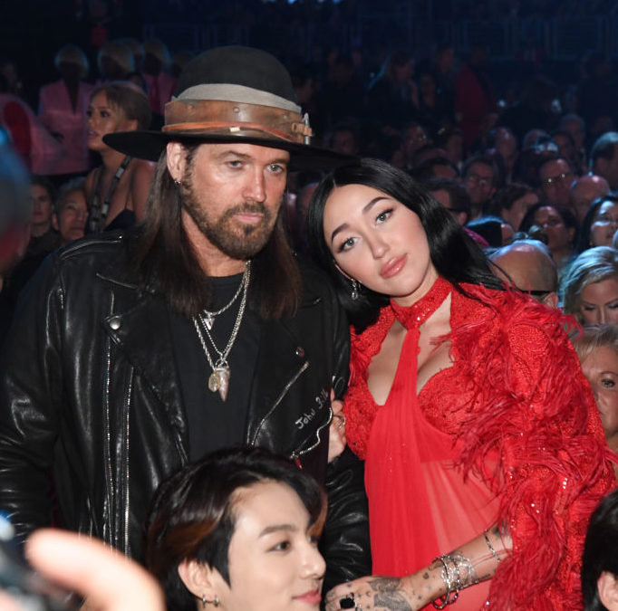 Billy Ray Cyrus blasts ex Tish: ‘How could you do this to our daughter?’