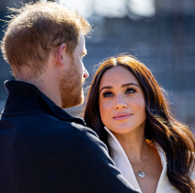 Harry & Meghan have a ‘secret mole’ in the royal family… but who is it?