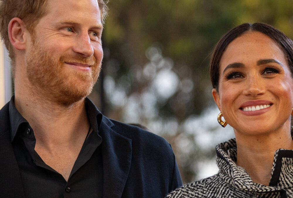 Harry And Meghan’s ‘desperate’ bid to build bridges with Royals