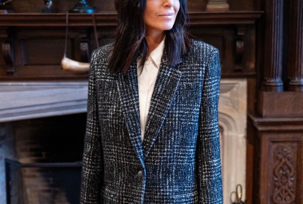 This Blazer Is Identical To Claudia Winkleman’s – But A Fraction Of The Price!