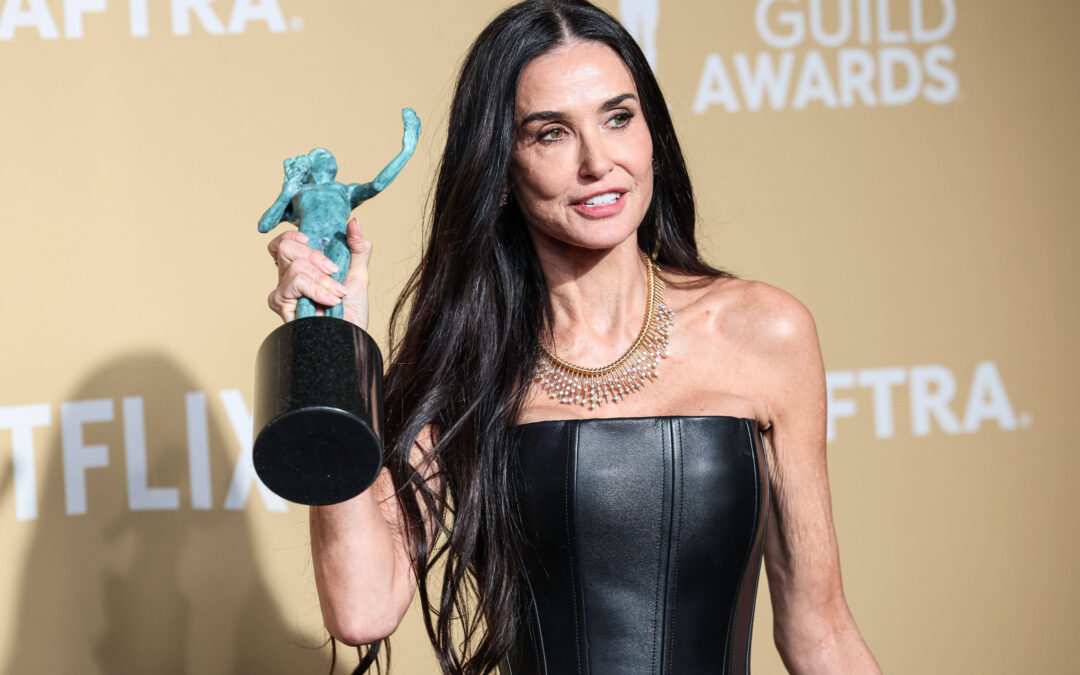 Pictures of Demi Moore ‘before and after’ surgery are going viral – let’s examine that