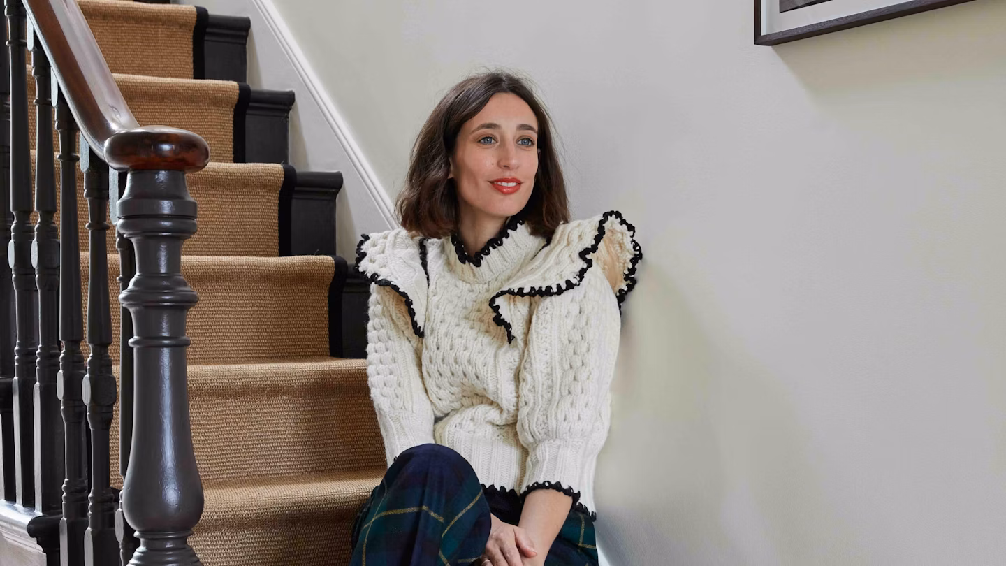 Coat-X-Laura-Jackson_Laura-at-Home-3-PRESS-scaled Laura Jackson