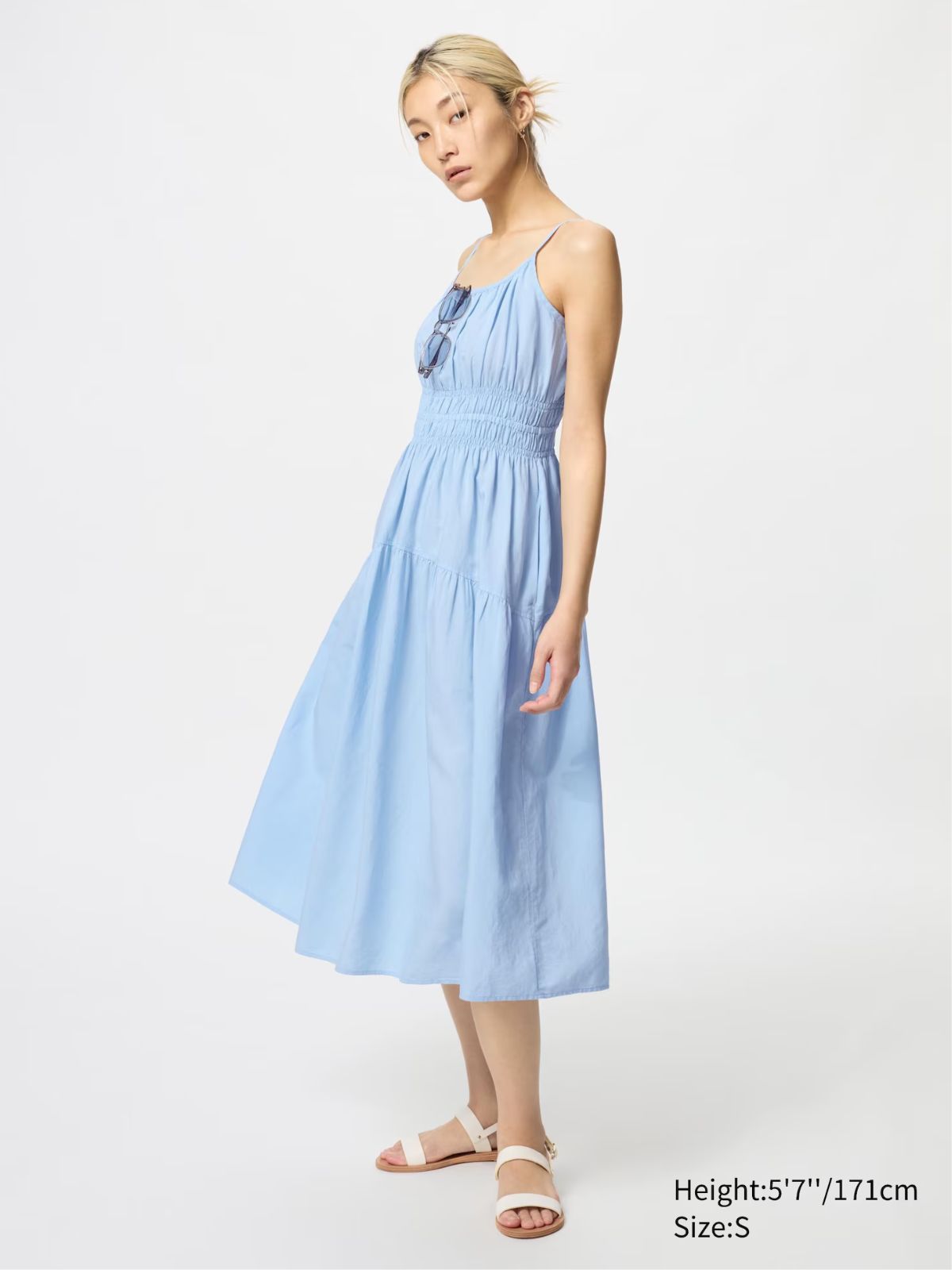 Uniqlo Dress (3) Uniqlo Dress