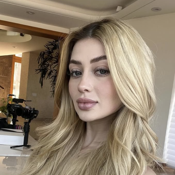Valeria Marquez- v___marquez instagram Valeria Marquez