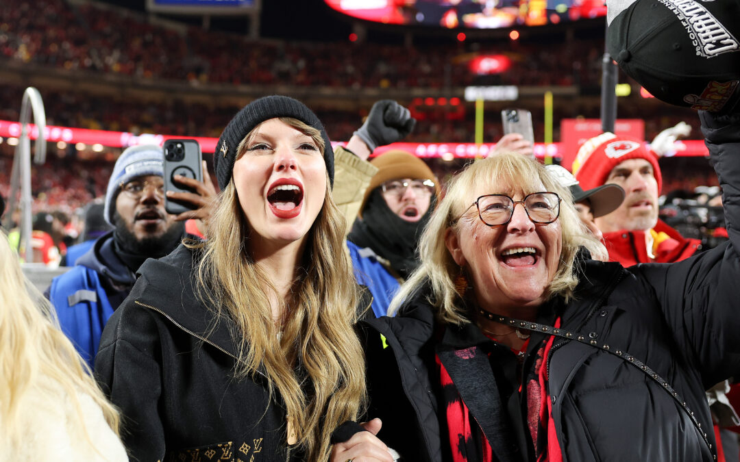 Taylor Swift and Donna Kelce