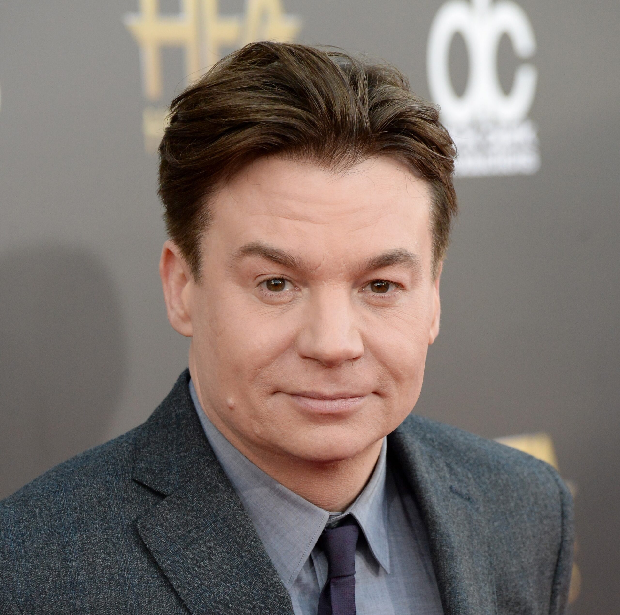 18th Annual Hollywood Film Awards - Red Carpet Mike Myers